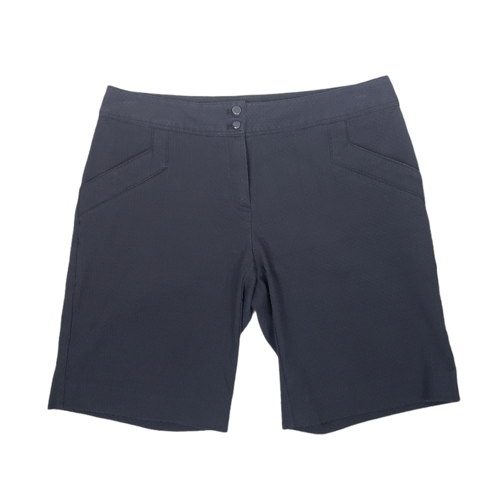 IZOD Textured Bermuda Shorts Black Size 2